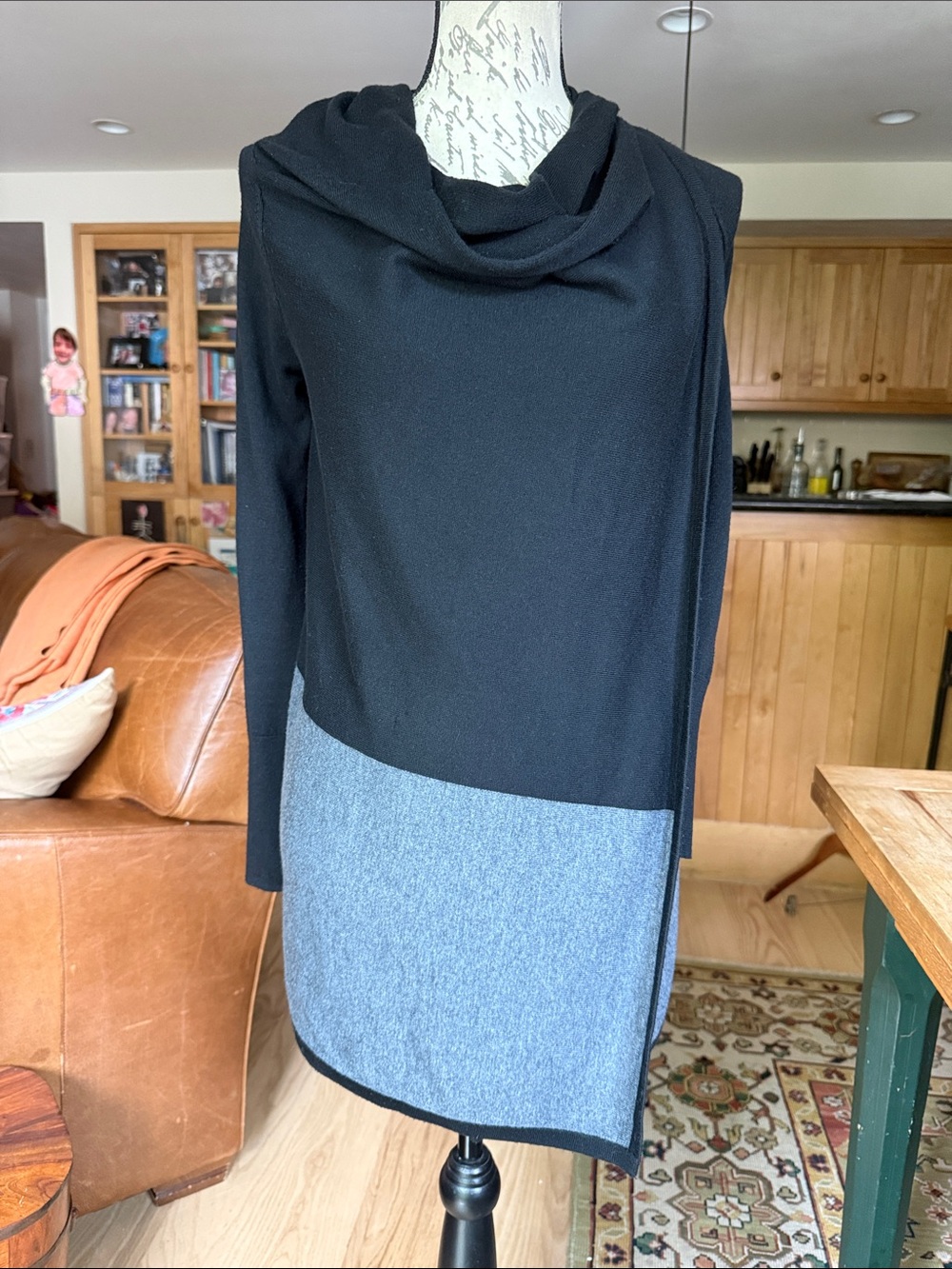 Women's Smartwool Black & Grey Colorblock Cardigan. Size XS